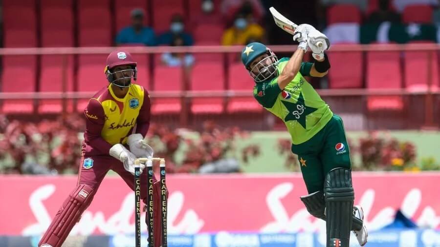 Pak vs WI: Sarfaraz and Shoaib Malik Are Dropped; Hasan Ali Gets a Much-Needed Rest